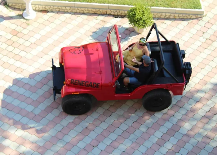 Aljor מלון גולם