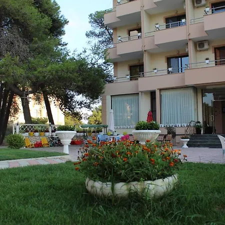 Aljor Hotell *