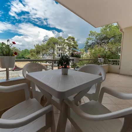 Aljor Szálloda Golem